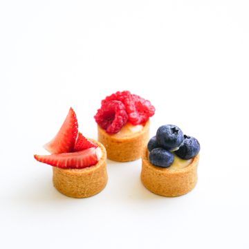 Picture of Fruit Custard Tart | Mini